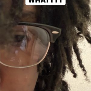 Meet your Posher, Naima